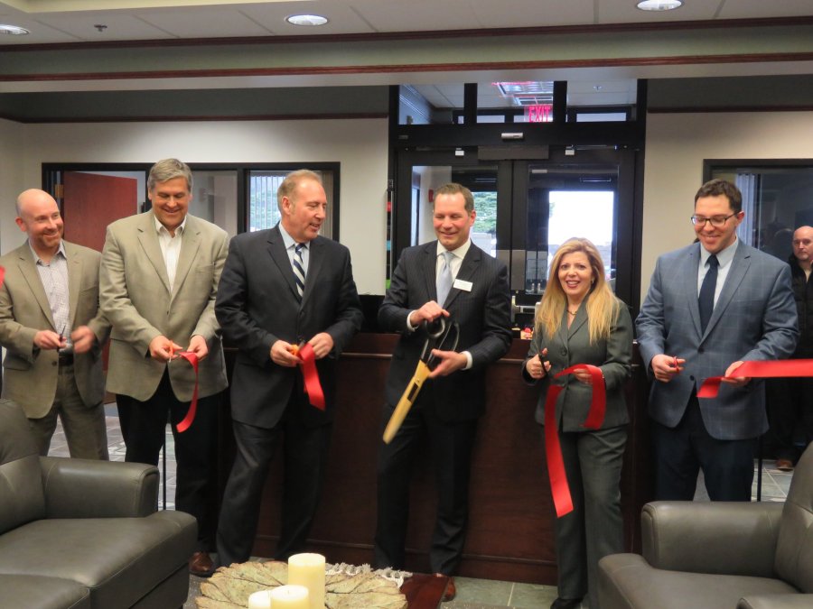 Genesee Regional Bank ribbon cutting